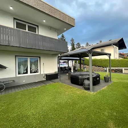 Am Seeblick Apartmán *